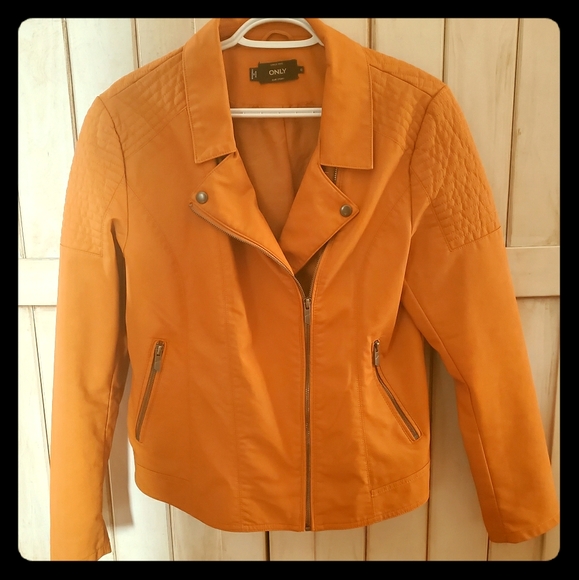 NAWOT faux leather coat/manteau faux cuir